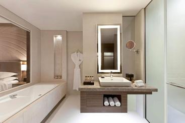 هتل Sheraton Seoul D Cube City