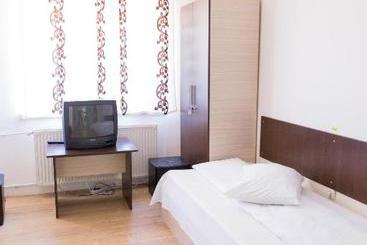 Hostel Holland Bacau