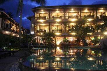 호텔 Grand Thai House Resort