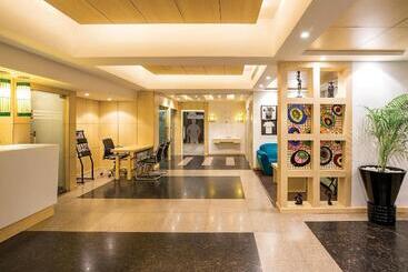 Lemon Tree Hotel Alwar