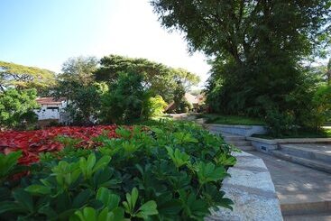 酒店 The Windflower Resorts And Spa