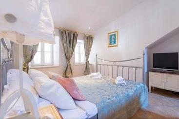 Apartment Saraka