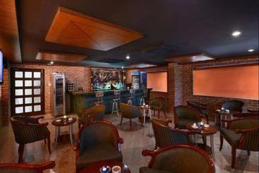 هتل Clarks Inn Airport, Hubli