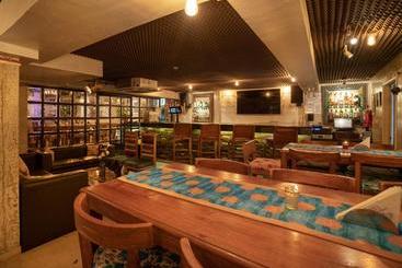 Hotel Executive Enclave