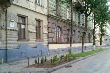 هتل The Georgehouse Hostel