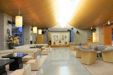 هتل Hot Spring Minamida Spa Apple Land