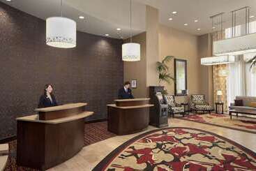 فندق Embassy Suites By Hilton St. Louis Downtown