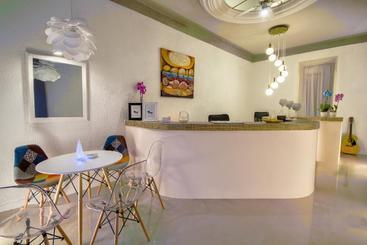 هتل City Point Rooms