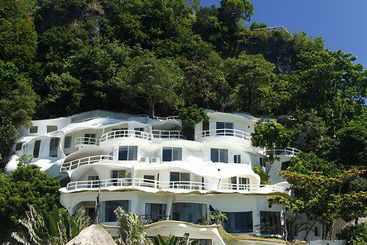 هتل Boracay West Cove