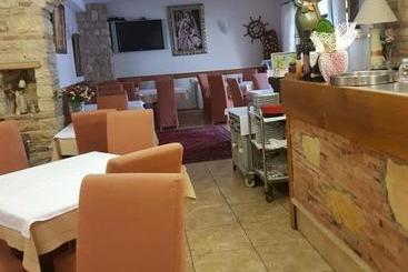 پانسیون Boutique Hotel Santa Maria