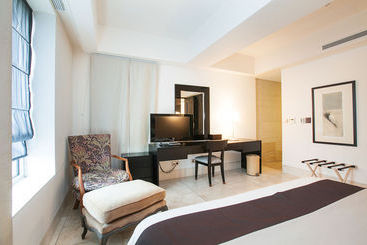 The Baume Couture Boutique Hotel