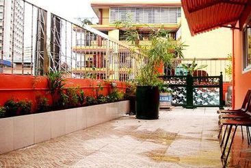 Golden City Hotel