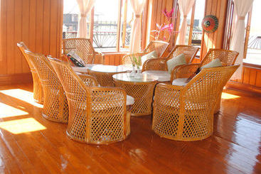 هتل The Serenity Inle Resort