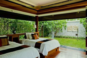 Double Pool Villas By Banyan Tree