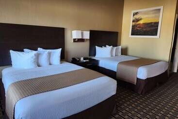 בית מלון כפרי Days Inn By Wyndham Baytown East