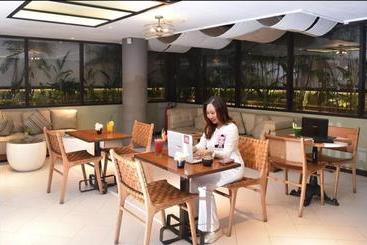L Hotel Seminyak