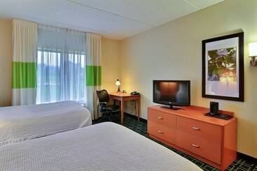 호텔 Fairfield Inn & Suites Huntingdon Raystown Lake