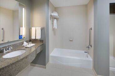 فندق Hilton Garden Inn Tyler