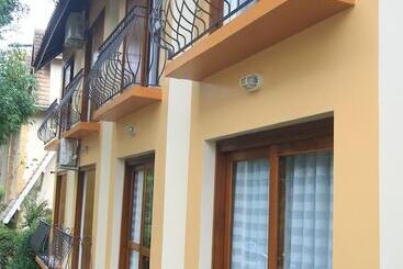 هتل Pousada Aguia Branca