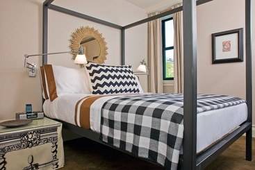 هتل Inn At St. Botolph