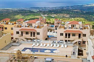 استراحتگاه Akamas Health Farm & Spa