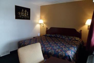Desert Hills Motel