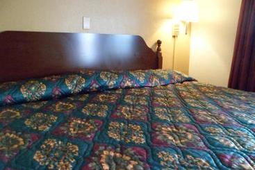 Desert Hills Motel