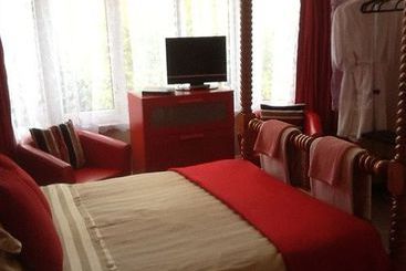 هتل Trevali Guest House