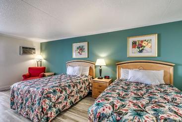 Sea Hawk Oceanfront Motel