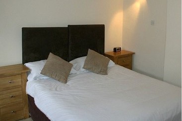 تختخواب و صبحانه The Albany