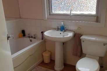 هتل Craigieburn Guest House