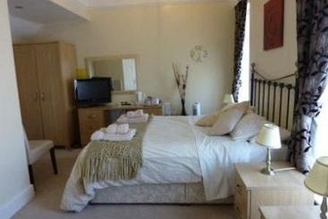 هتل Heworth Guest House