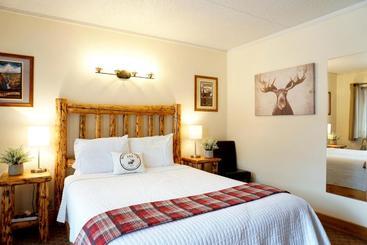 هتل Moose Creek Inn