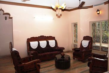 فندق New Ideal Panchakarma Centre