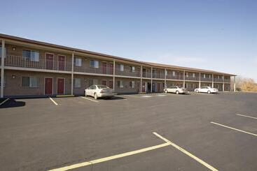 ホテル Americas Best Value Inn Jonesville