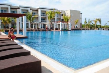 هتل Playa Cayo Santa Maria 