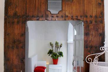 هتل Casa Blanco