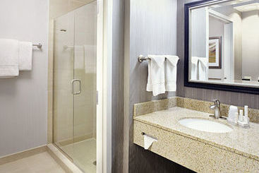 هتل Courtyard By Marriott Pittsburgh Shadyside