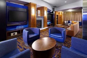 هتل Courtyard By Marriott Pittsburgh Shadyside