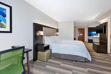 בית מלון כפרי Holiday Inn Express Blacksburg, An Ihg