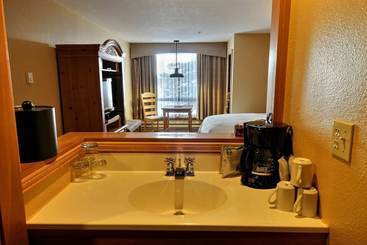 هتل Huntley Lodge At Big Sky Resort