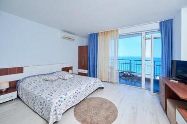 Family Hotel Regata