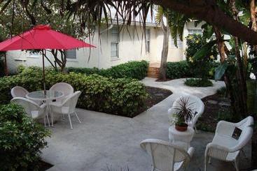 فندق The Pershing Suites