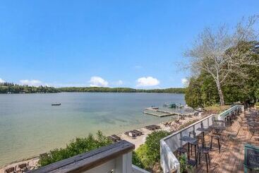 Курорт The Shore Club Wisconsin, Ascend Hotel Collection