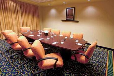아파트호텔 Springhill Suites Ridgecrest