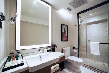 هتل Hampton By Hilton Zhangye Road
