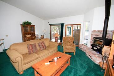 Жильё для туристов Forest Creek #3, Pet Accepted