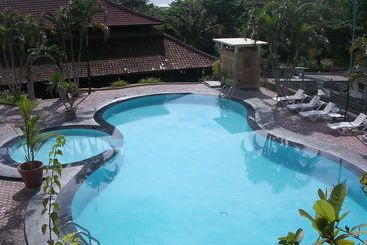 هتل Bukit Senggigi