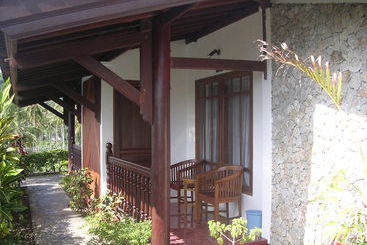 هتل Bukit Senggigi
