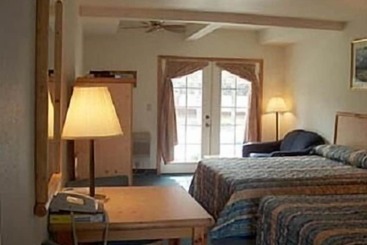 호텔 Edgewater Inn Shady Cove